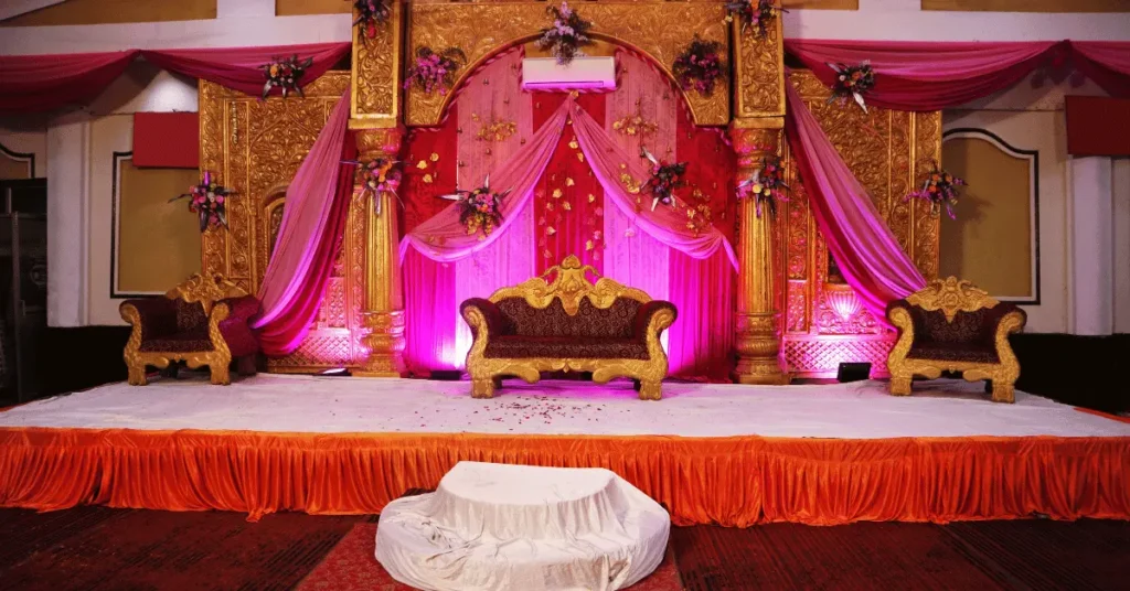 Wedding Hall - Motivational Kahani 